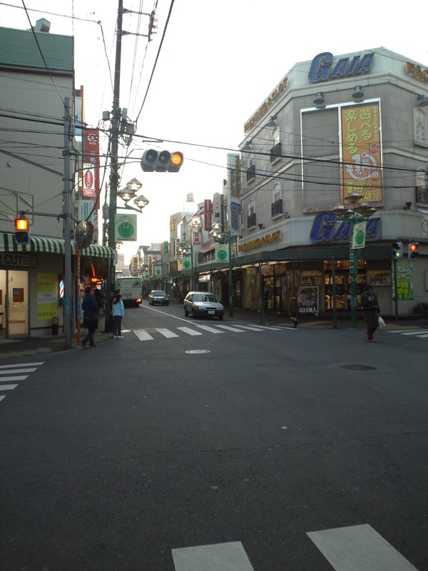 新井薬師前駅から中野駅を歩いて感じたこと