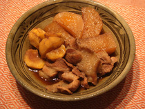 栗と豚と大根のナンプラー風味煮込み