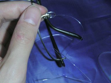 眼鏡の修理