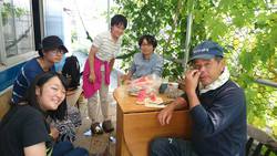 田中さんとは福島の子供たちがくるのに 八王子の野菜やお米をという手伝い