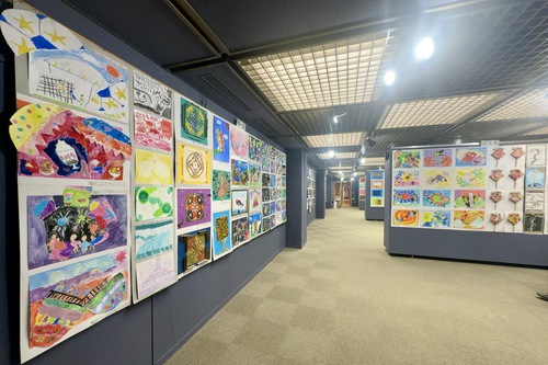 市立小学校連合図工展