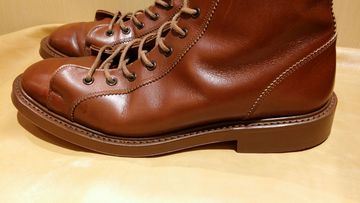 Trickers・・・レザーオールソール